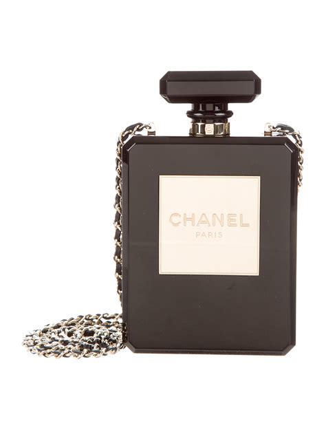 chanel perfume bag size